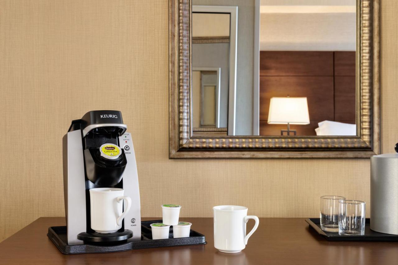 Holiday Inn National Airport/Crystal City By Ihg Arlington Esterno foto