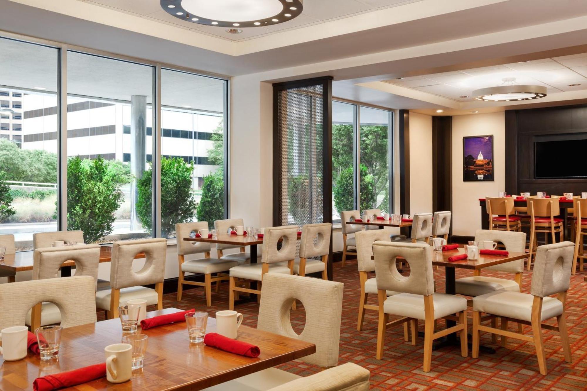 Holiday Inn National Airport/Crystal City By Ihg Arlington Esterno foto
